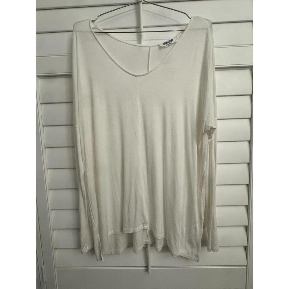 Double zero white long sleeve top size Medium